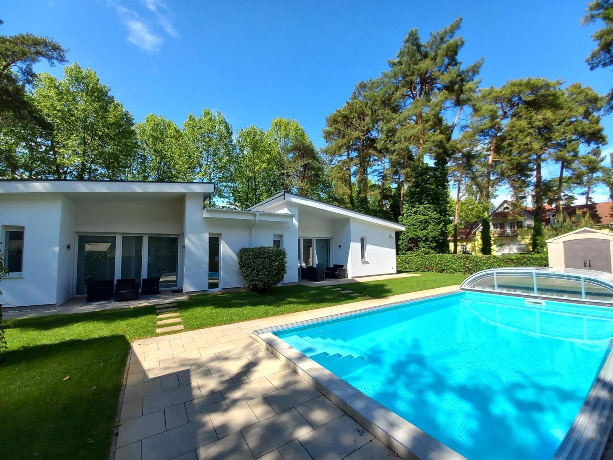 Villa Bori Шиофок Экстерьер фото